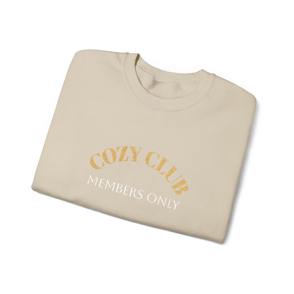 Cozy Club Sweatshirt - Unisex Heavy Blend™ Crewneck, Comfortable Gift for Friends, Perfect for Fall and Home Gatherings, Cozy Vibe, [...]